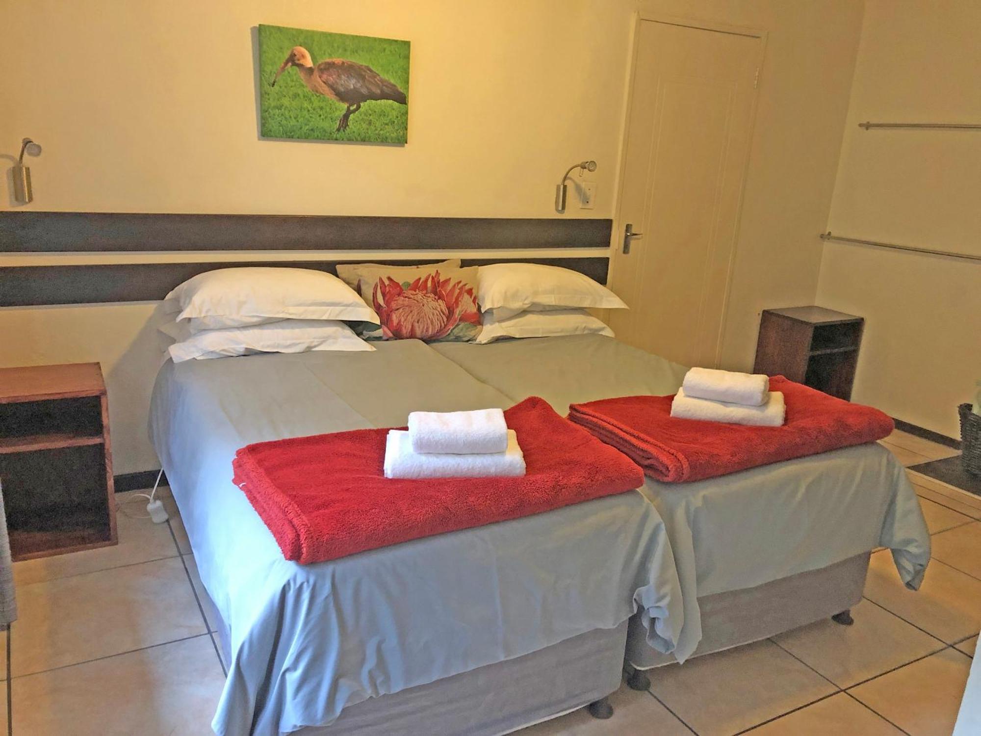 Hills And Dales Accommodation 란세리아 외부 사진
