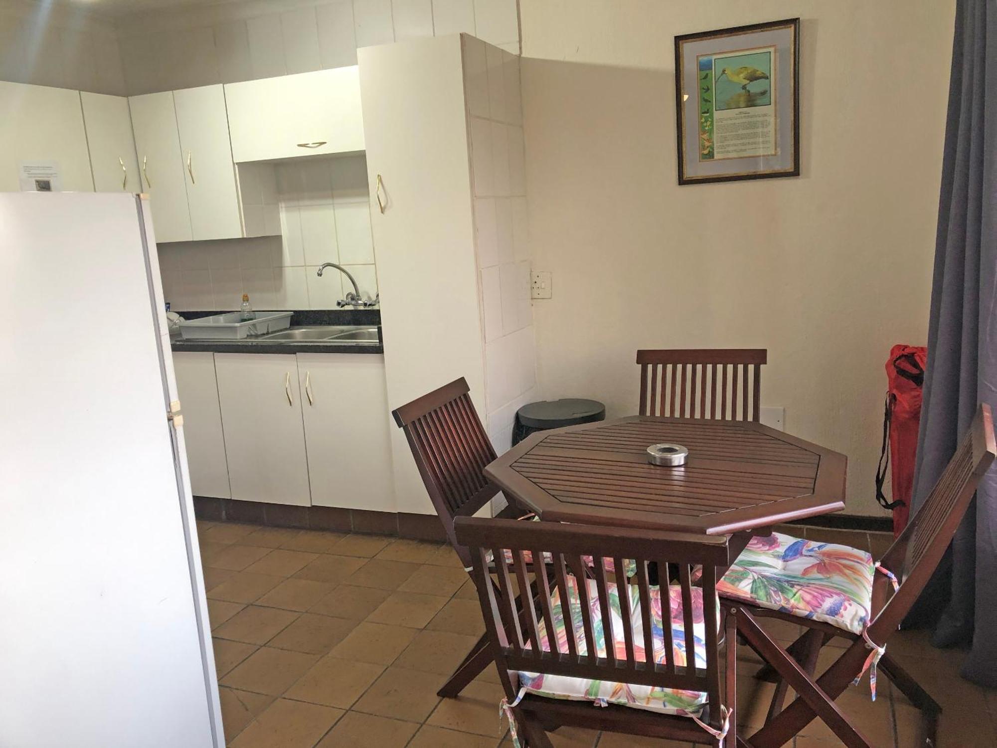 Hills And Dales Accommodation 란세리아 외부 사진