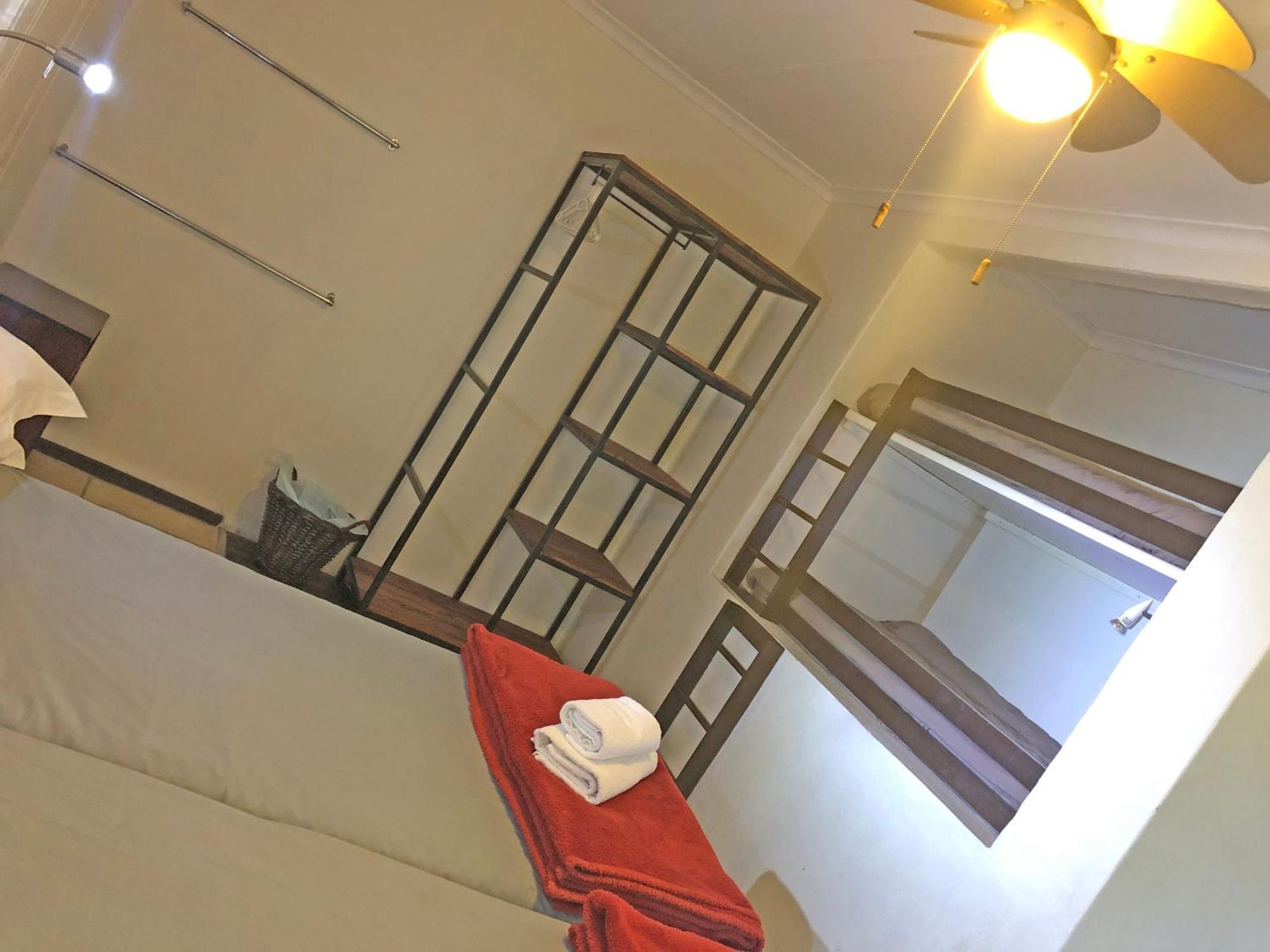 Hills And Dales Accommodation 란세리아 외부 사진