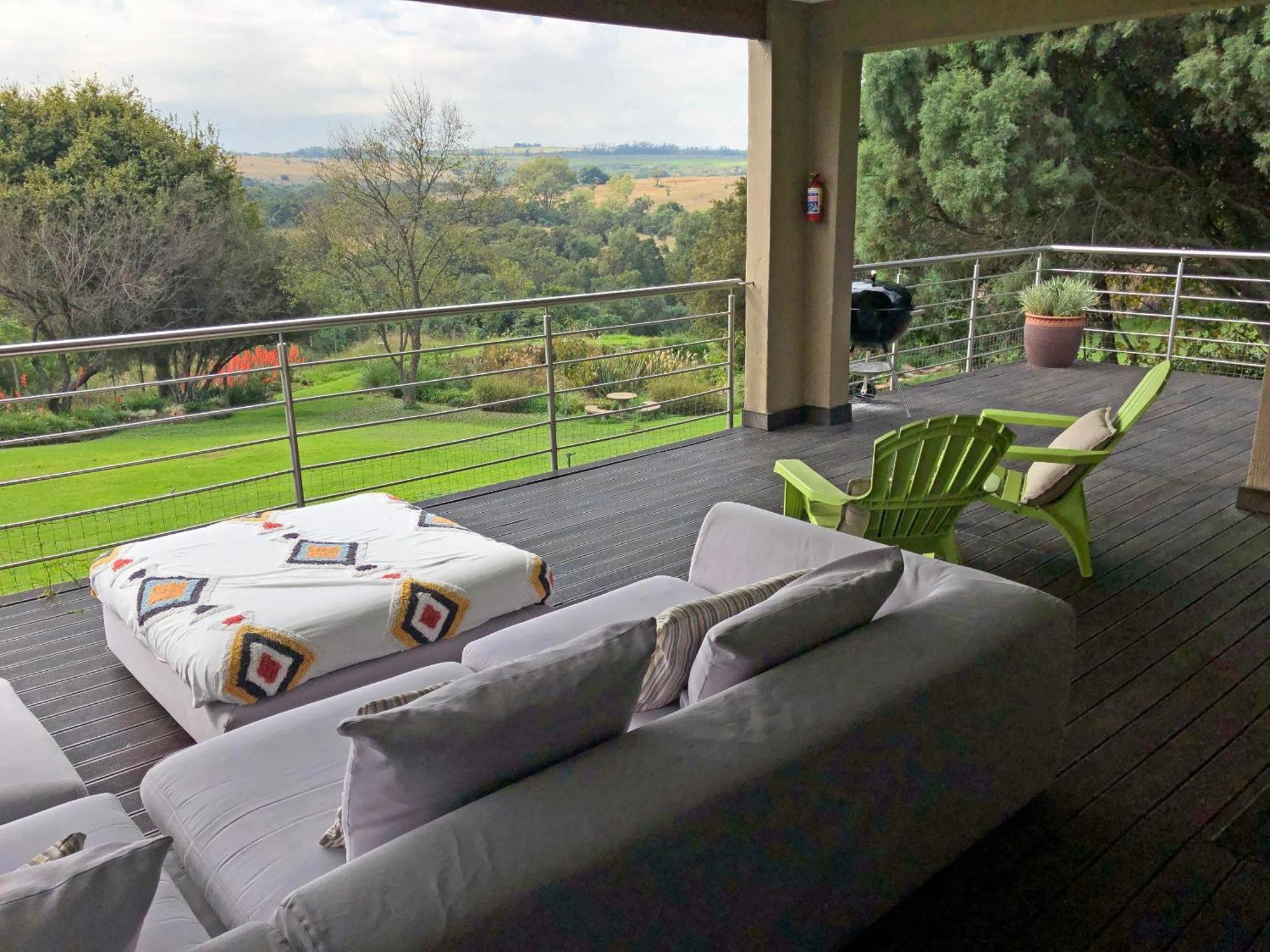 Hills And Dales Accommodation 란세리아 외부 사진