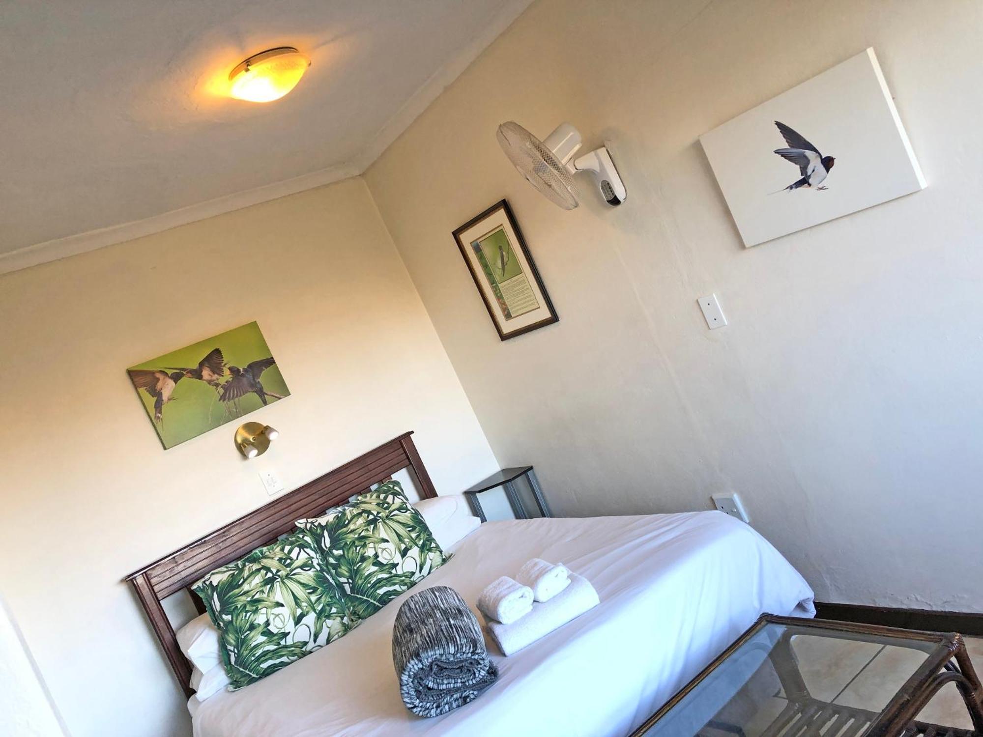 Hills And Dales Accommodation 란세리아 외부 사진